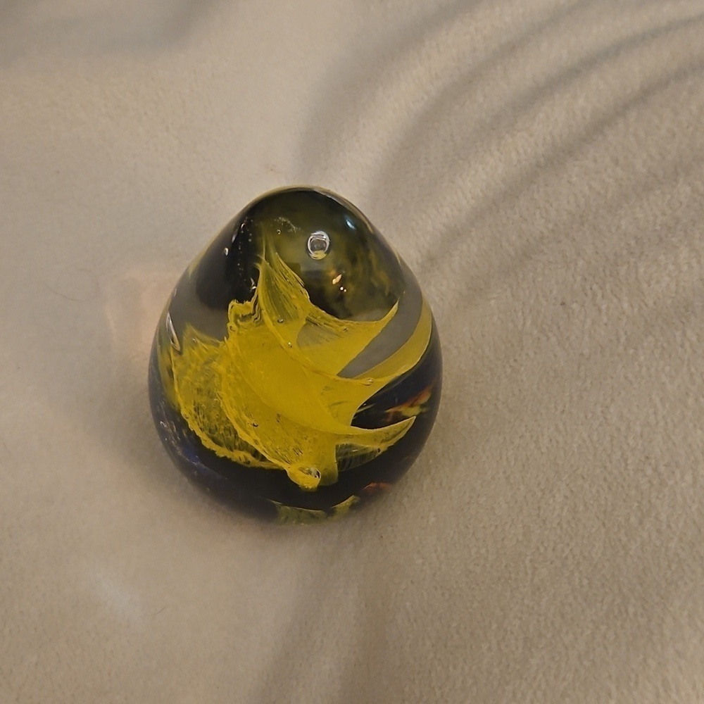 Vintage Yellow Swirl and Blue Art Glass Egg Shape Paperweight Decor - Picture 3 of 6